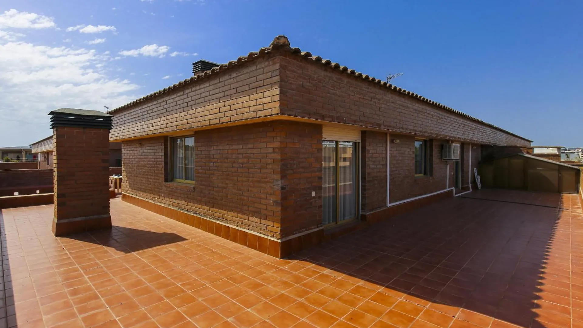 New Albeniz Planet Costa Dorada Apartment La Pineda Spain