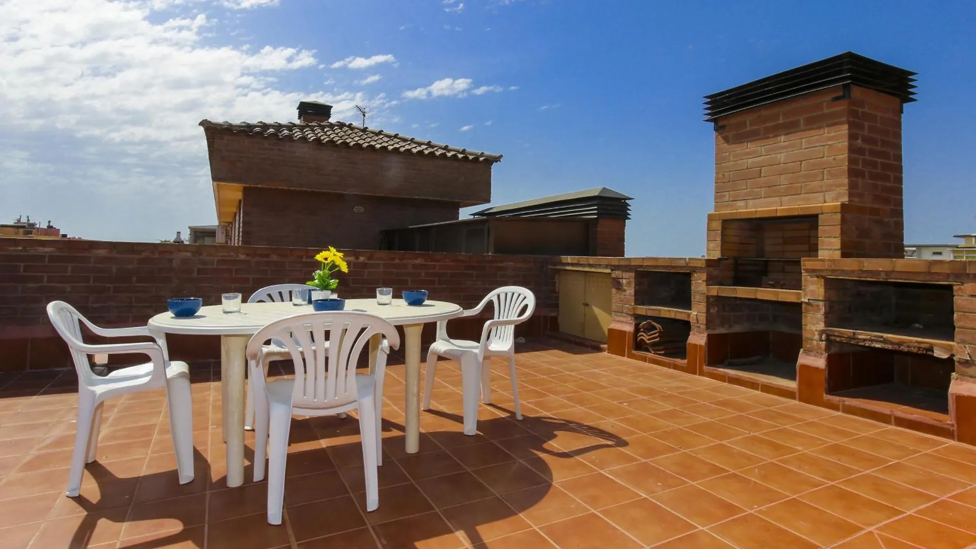 New Albeniz Planet Costa Dorada Apartment La Pineda
