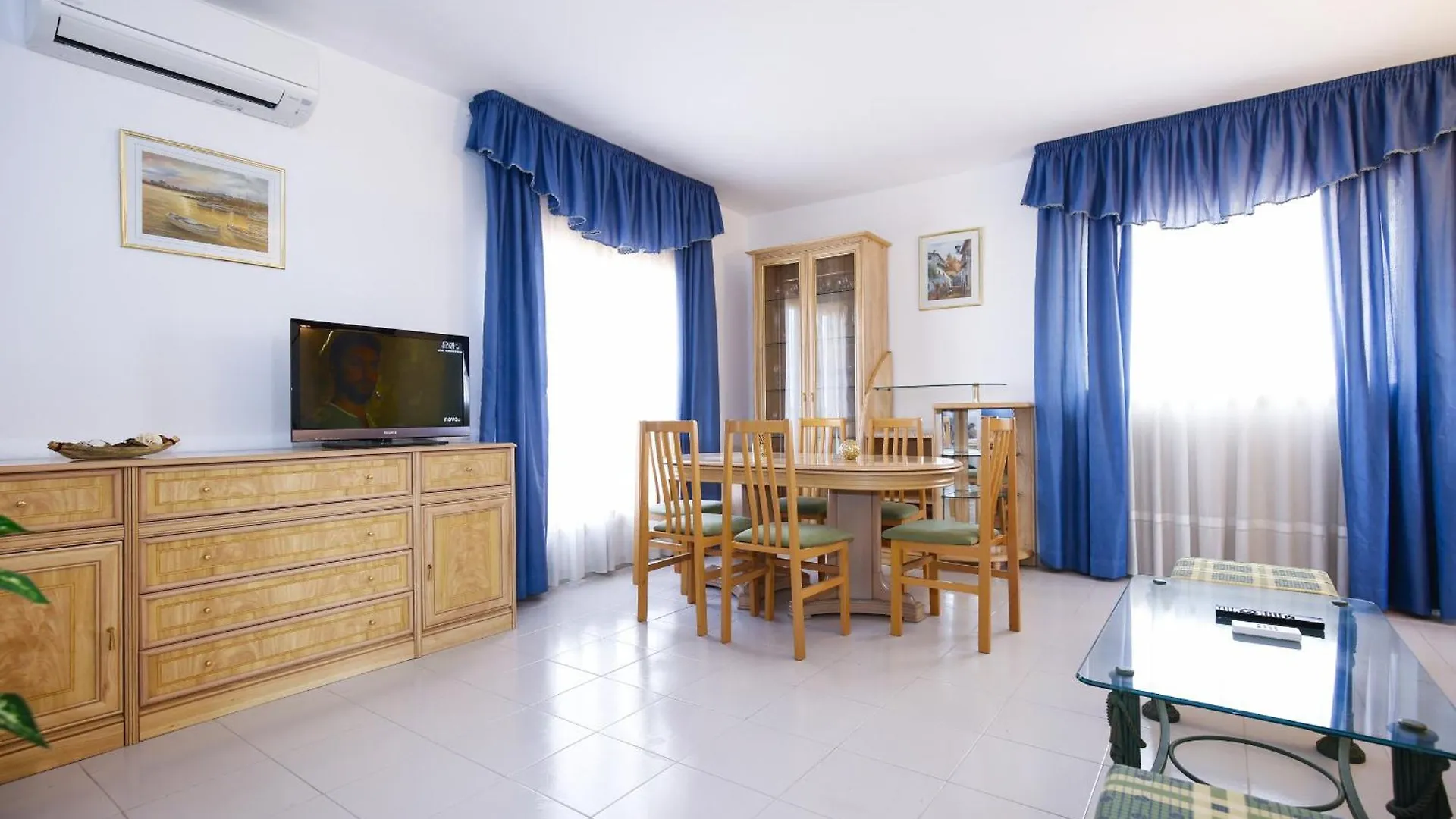New Albeniz Planet Costa Dorada Apartment La Pineda 0*,