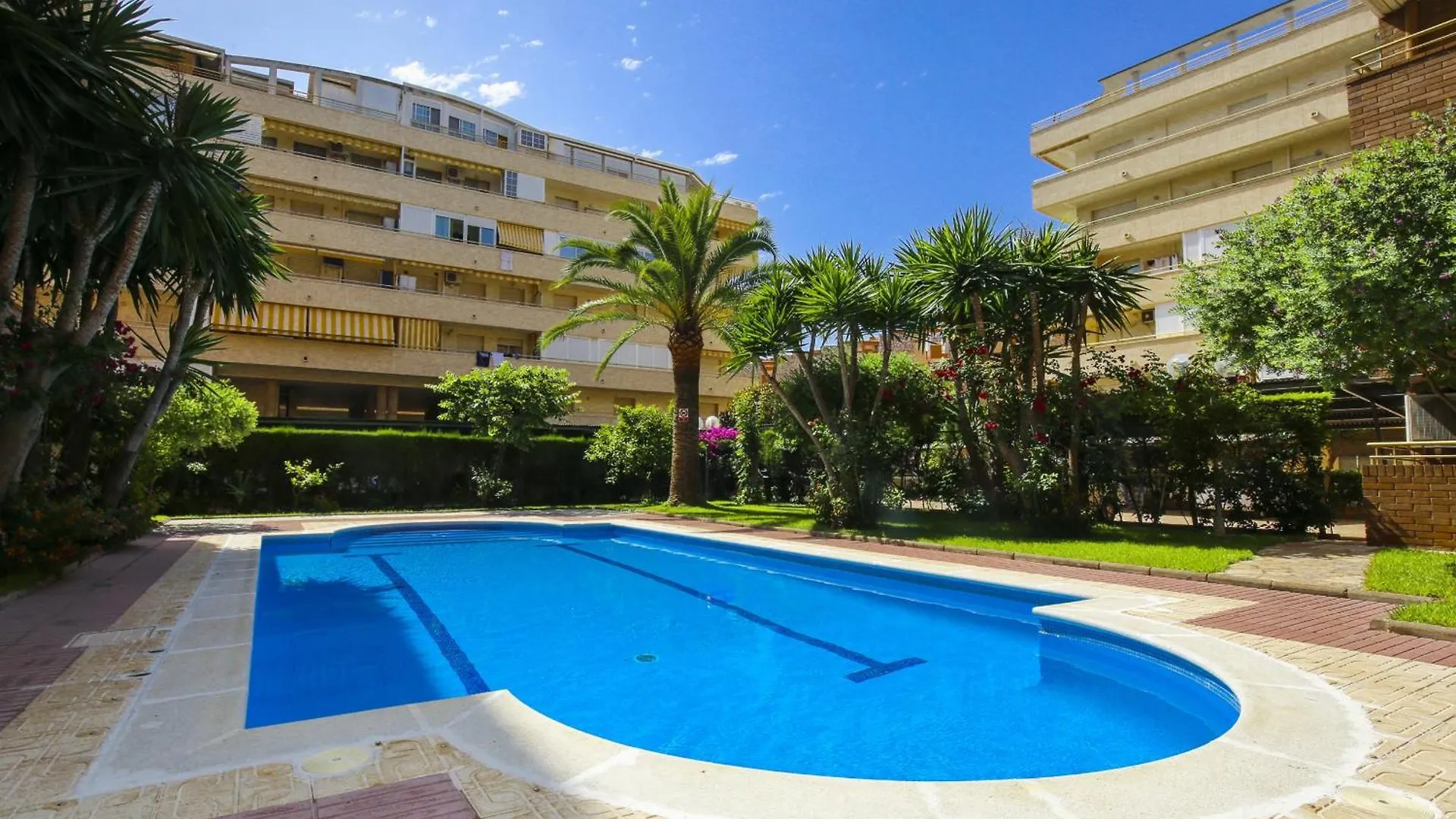 New Albeniz Planet Costa Dorada Apartment La Pineda Spain