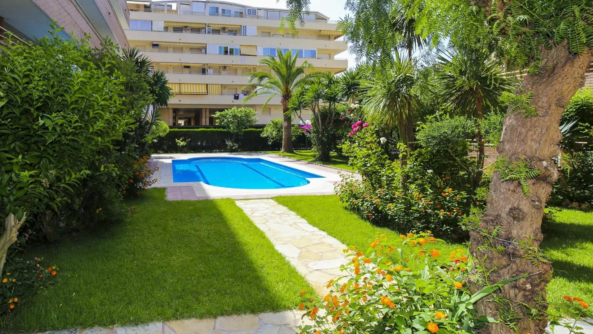 New Albeniz Planet Costa Dorada Apartment La Pineda