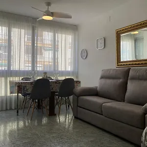 A 100 Metros De La Playa!! Apartamento